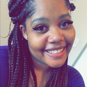 Meet your Posher, Chentellee